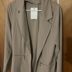 Genhoo Elegant Tan Women's Blazer